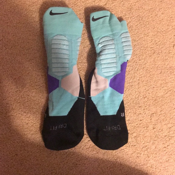 nike elite socks short